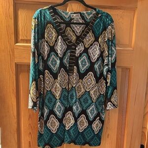 Stylish ikat Print Women's Tunic green gold black 2x JM Collection Woman